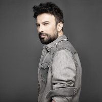 Tarkan - Dönmüyor Giden